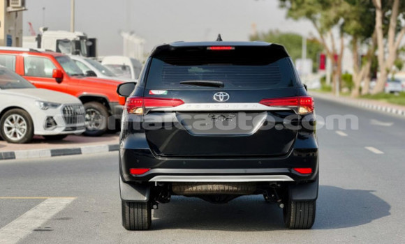 Buy Used Toyota Fortuner Black Car in Import - Dubai in Clarendon Buy Used Toyota Fortuner Black Car in Import - Dubai in Clarendon