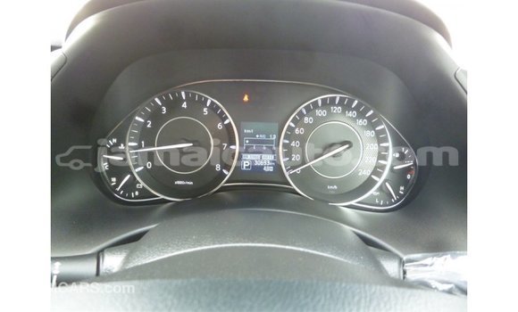 Buy Import Nissan Patrol White Car in Import - Dubai in Clarendon Buy Import Nissan Patrol White Car in Import - Dubai in Clarendon