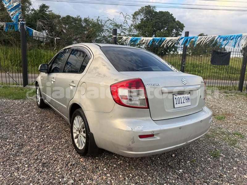 Big with watermark suzuki sx4 clarendon may pen 5497