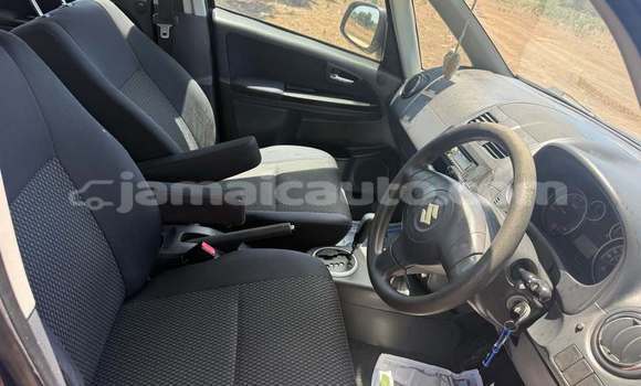 Buy Used Suzuki SX4 Blue Car in Port Antonio in Portland Buy Used Suzuki SX4 Blue Car in Port Antonio in Portland