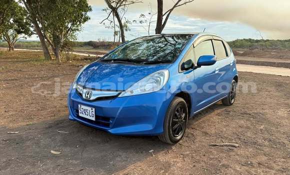 Buy Used Honda FIT Blue Car in Lucea in Hanover Buy Used Honda FIT Blue Car in Lucea in Hanover
