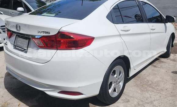 Buy Used Honda City White Car in Mandeville in Manchester Buy Used Honda City White Car in Mandeville in Manchester