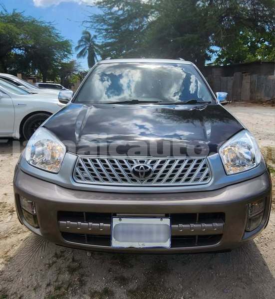 Big with watermark toyota rav4 clarendon import dubai 5515