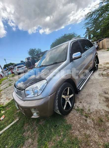 Big with watermark toyota rav4 clarendon import dubai 5515