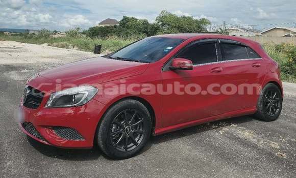 Buy Used Mercedes-Benz 190 Red Car in Kingston in Kingston Buy Used Mercedes-Benz 190 Red Car in Kingston in Kingston