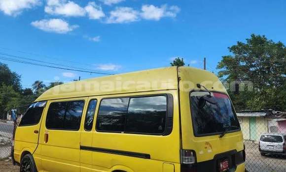 Buy Used Toyota Hiace Other Car in Mandeville in Manchester Buy Used Toyota Hiace Other Car in Mandeville in Manchester