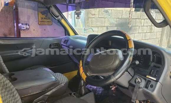 Buy Used Toyota Hiace Other Car in Mandeville in Manchester Buy Used Toyota Hiace Other Car in Mandeville in Manchester
