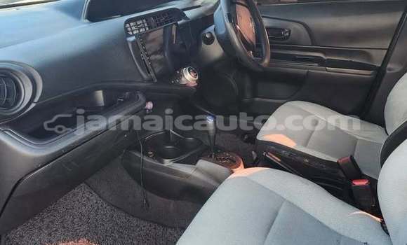 Buy Used Toyota Aqua Black Car in Import - Dubai in Clarendon Buy Used Toyota Aqua Black Car in Import - Dubai in Clarendon
