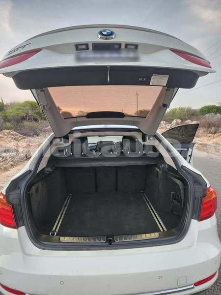 Big with watermark bmw 2er grand tourer clarendon may pen 5539