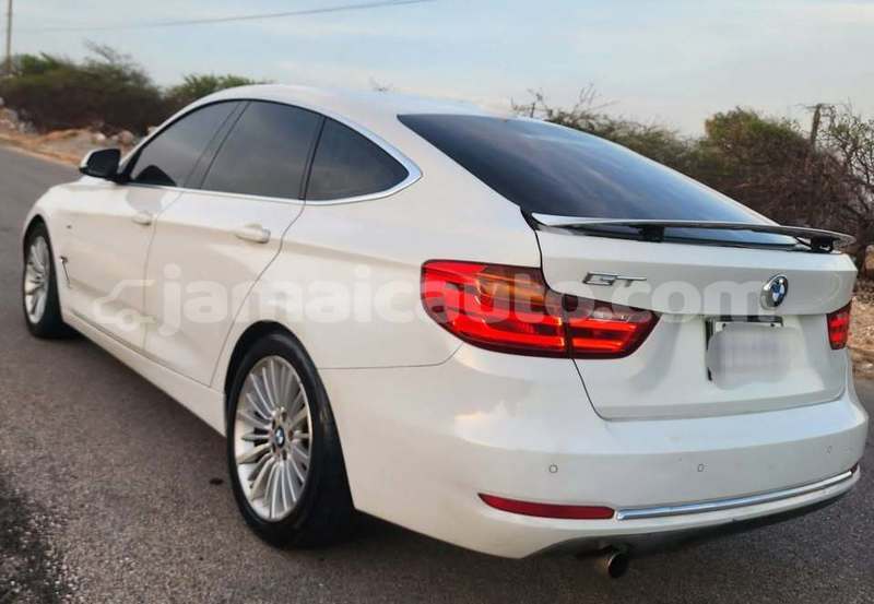 Big with watermark bmw 2er grand tourer clarendon may pen 5539