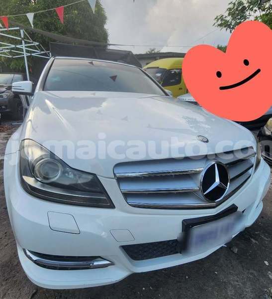 Big with watermark mercedes benz c class clarendon may pen 5541
