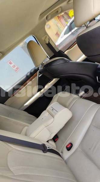 Big with watermark lexus rx 350 clarendon may pen 5544