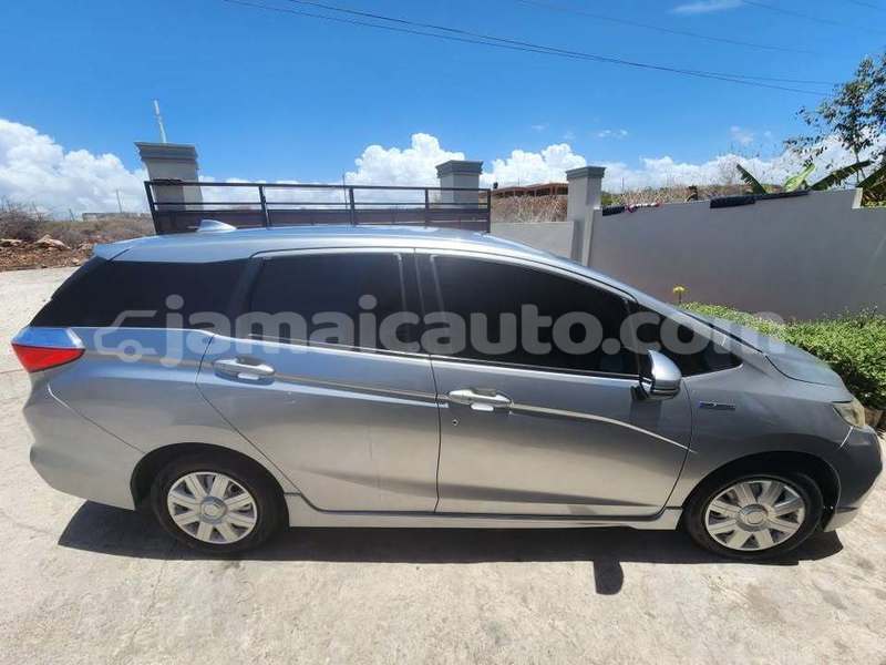 Big with watermark honda shuttle manchester mandeville 5550