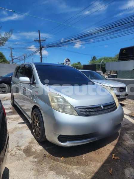 Big with watermark toyota isis portland port antonio 5551
