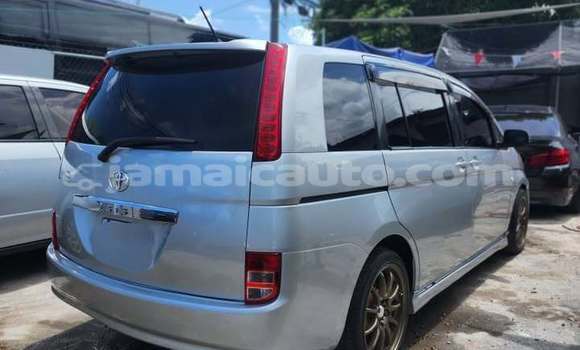 Buy Used Toyota ISis Blue Car in Port Antonio in Portland Buy Used Toyota ISis Blue Car in Port Antonio in Portland