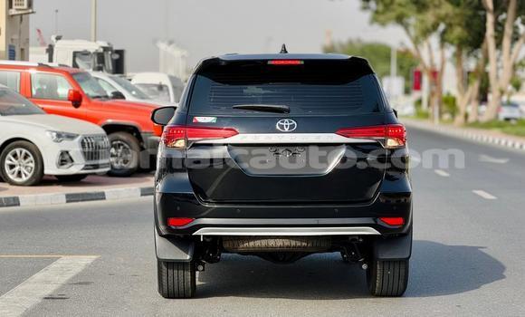 Buy Used Toyota Fortuner Black Car in Import - Dubai in Clarendon Buy Used Toyota Fortuner Black Car in Import - Dubai in Clarendon