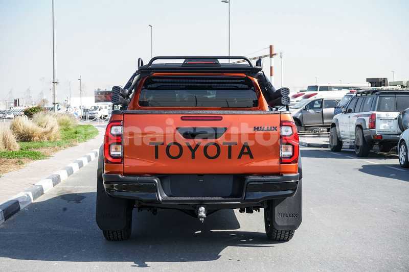 Big with watermark toyota hilux clarendon import dubai 5555