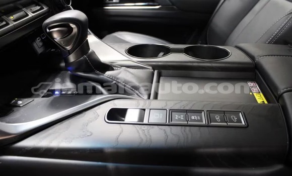 Buy Used Lexus LX White Car in Lucea in Hanover Buy Used Lexus LX White Car in Lucea in Hanover