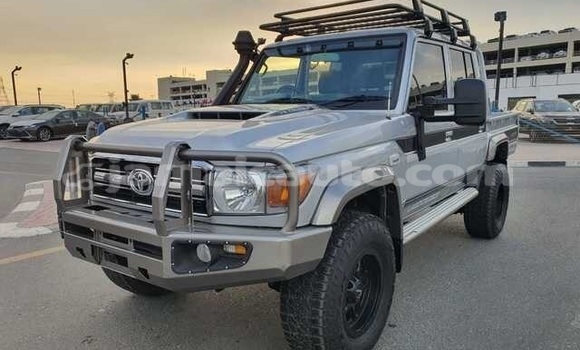 Buy Used Toyota Land Cruiser Silver Car in Kingston in Kingston