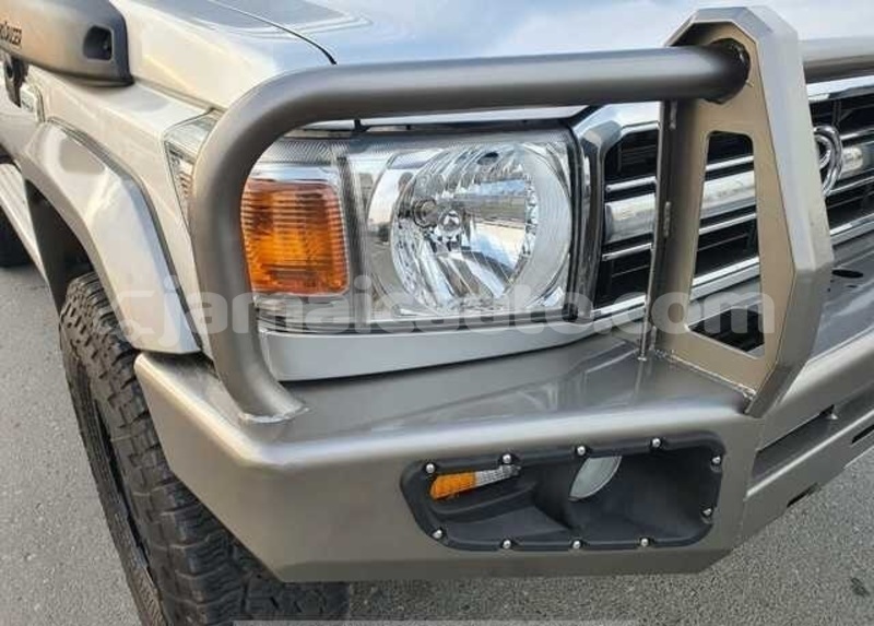 Big with watermark toyota land cruiser kingston kingston 5559