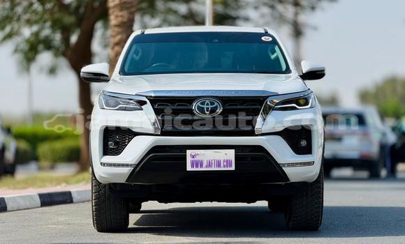 Buy Used Toyota Fortuner White Car in Import - Dubai in Clarendon Buy Used Toyota Fortuner White Car in Import - Dubai in Clarendon