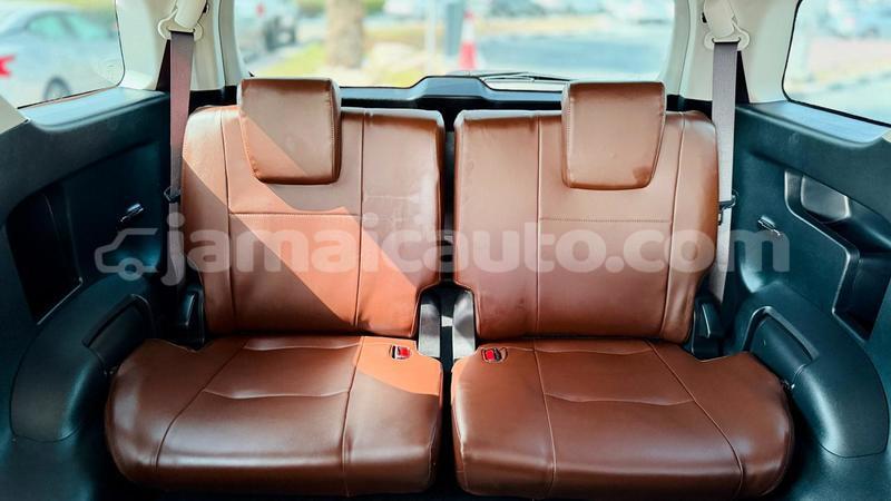 Big with watermark toyota fortuner clarendon import dubai 5561