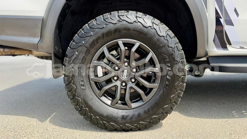 Big with watermark ford ranger clarendon import dubai 5562