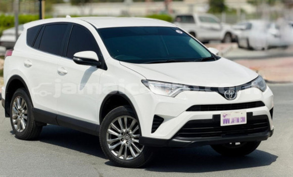 Buy Used Toyota RAV4 White Car in Import - Dubai in Clarendon Buy Used Toyota RAV4 White Car in Import - Dubai in Clarendon