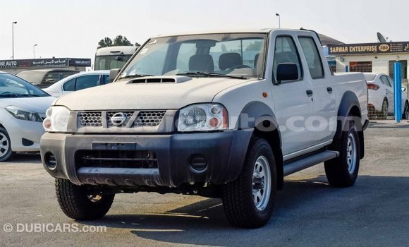 Acheter Import Voiture Nissan NP 300 Blanc à Import - Dubai, Clarendon Acheter Import Voiture Nissan NP 300 Blanc à Import - Dubai, Clarendon