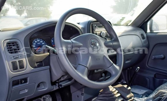 Acheter Import Voiture Nissan NP 300 Blanc à Import - Dubai, Clarendon Acheter Import Voiture Nissan NP 300 Blanc à Import - Dubai, Clarendon