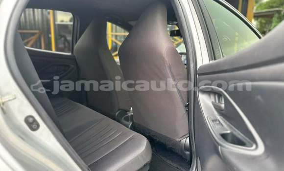 Buy Used Toyota Yaris Other Car in Import - Dubai in Clarendon Buy Used Toyota Yaris Other Car in Import - Dubai in Clarendon