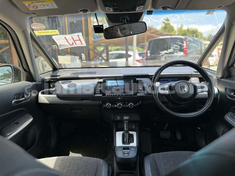 Big with watermark honda fit clarendon import dubai 5570