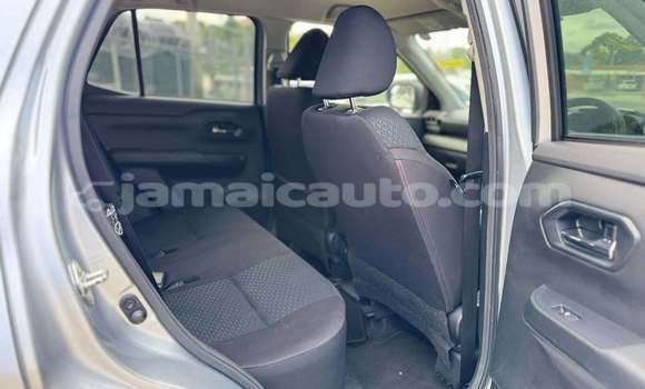 Buy Used Toyota Ractis Other Car in May Pen in Clarendon Buy Used Toyota Ractis Other Car in May Pen in Clarendon