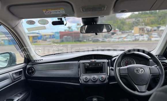 Buy Used Toyota Axio Black Car in May Pen in Clarendon Buy Used Toyota Axio Black Car in May Pen in Clarendon