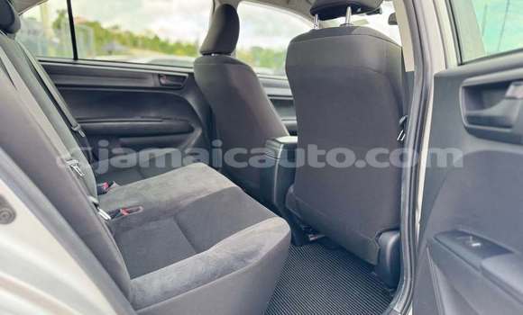 Buy Used Toyota Axio Black Car in May Pen in Clarendon Buy Used Toyota Axio Black Car in May Pen in Clarendon