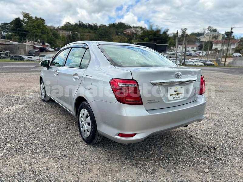 Big with watermark toyota axio clarendon may pen 5573