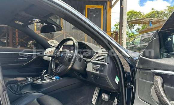 Buy Used BMW 4-Series Black Car in Port Antonio in Portland Buy Used BMW 4-Series Black Car in Port Antonio in Portland