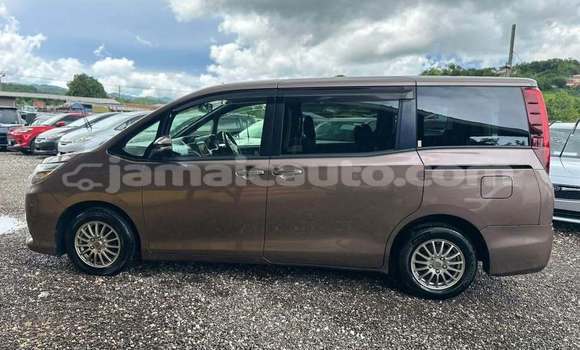 Buy Used Toyota Noah Other Car in Import - Dubai in Clarendon Buy Used Toyota Noah Other Car in Import - Dubai in Clarendon