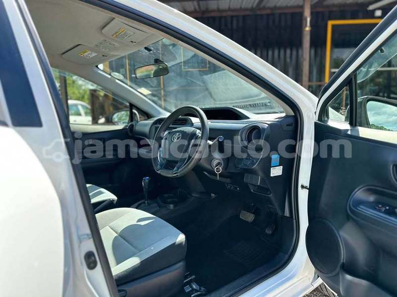 Big with watermark toyota aqua portland port antonio 5590