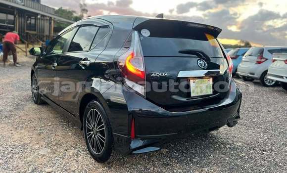 Buy Used Toyota 2000GT Black Car in Mandeville in Manchester Buy Used Toyota 2000GT Black Car in Mandeville in Manchester