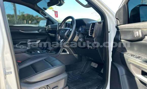 Buy Used Ford Ranger White Car in Port Antonio in Portland Buy Used Ford Ranger White Car in Port Antonio in Portland