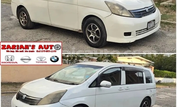 Buy Used Toyota ISis White Car in Mandeville in Manchester