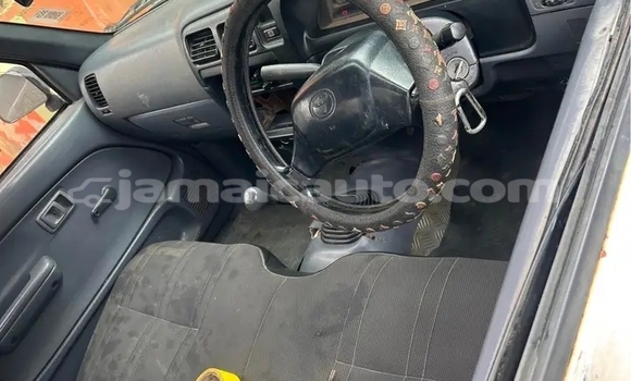 Buy Used Toyota Hilux White Car in Mandeville in Manchester Buy Used Toyota Hilux White Car in Mandeville in Manchester