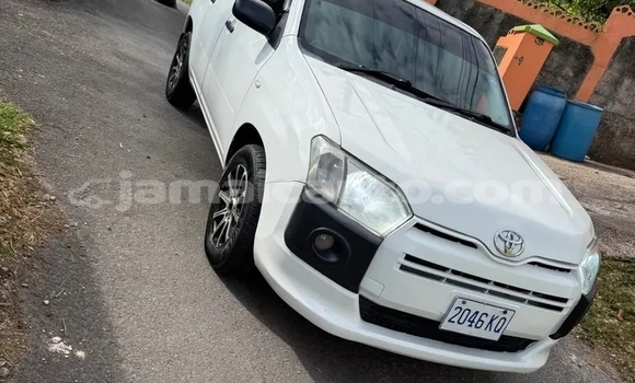 Buy Used Toyota Probox White Car in Falmouth in Trelawney Buy Used Toyota Probox White Car in Falmouth in Trelawney