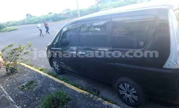 Buy Used Nissan Serena Black Car in Mandeville in Manchester