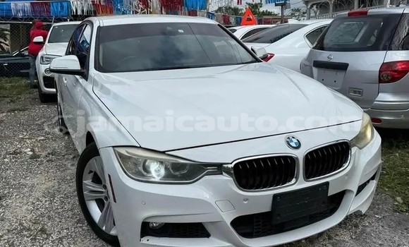 Buy Used BMW 326 White Car in Mandeville in Manchester Buy Used BMW 326 White Car in Mandeville in Manchester