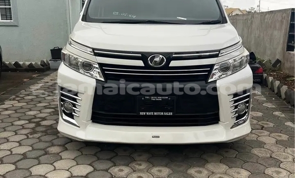 Buy Used Toyota Voxy White Car in Mandeville in Manchester Buy Used Toyota Voxy White Car in Mandeville in Manchester