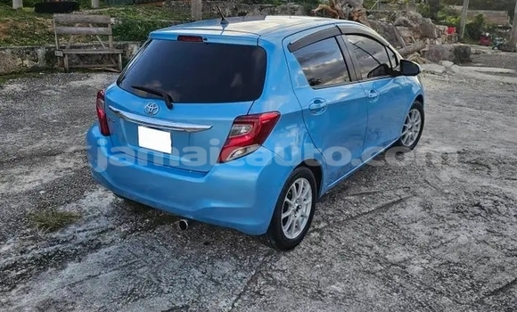 Buy Used Toyota Vitz Blue Car in Mandeville in Manchester Buy Used Toyota Vitz Blue Car in Mandeville in Manchester