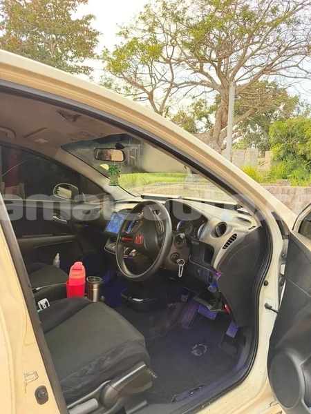 Big with watermark honda stream manchester mandeville 5610