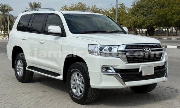 Buy Used Toyota Land Cruiser White Car in Import - Dubai in Clarendon Buy Used Toyota Land Cruiser White Car in Import - Dubai in Clarendon